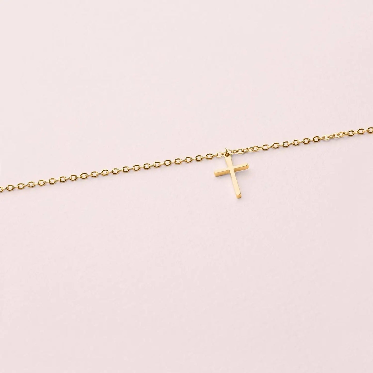 Collier croix plaqué or 18k