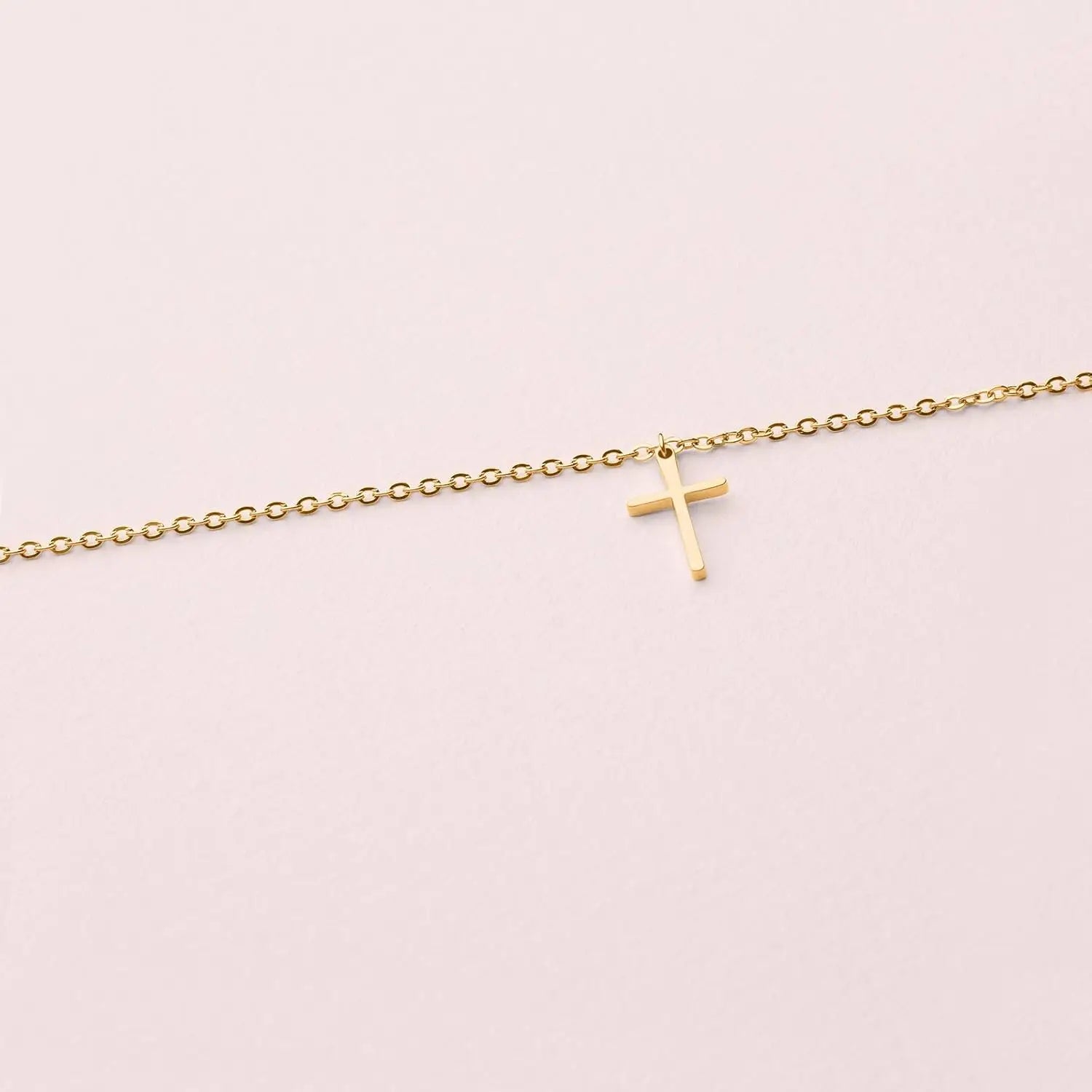 Collier croix plaqué or 18k